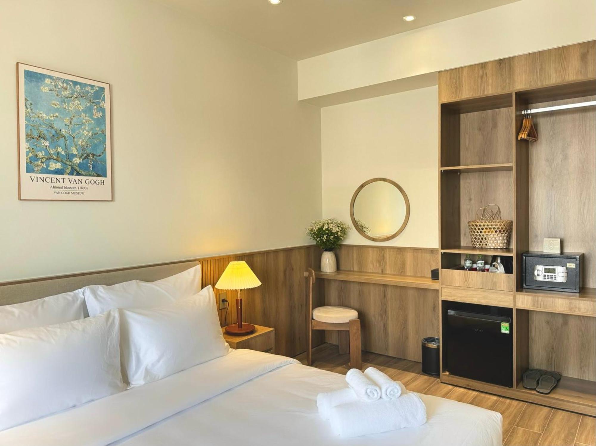 Tui Ba Gang Central Hotel Dalat Bagian luar foto